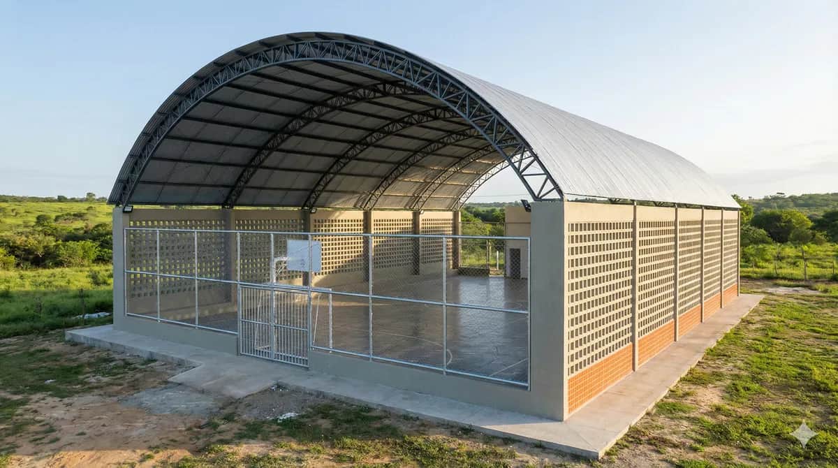 Obra Construção de Ginásio Poliesportivo - Sítio Carrasco executada pela WJX Construções em Guarabira, PB